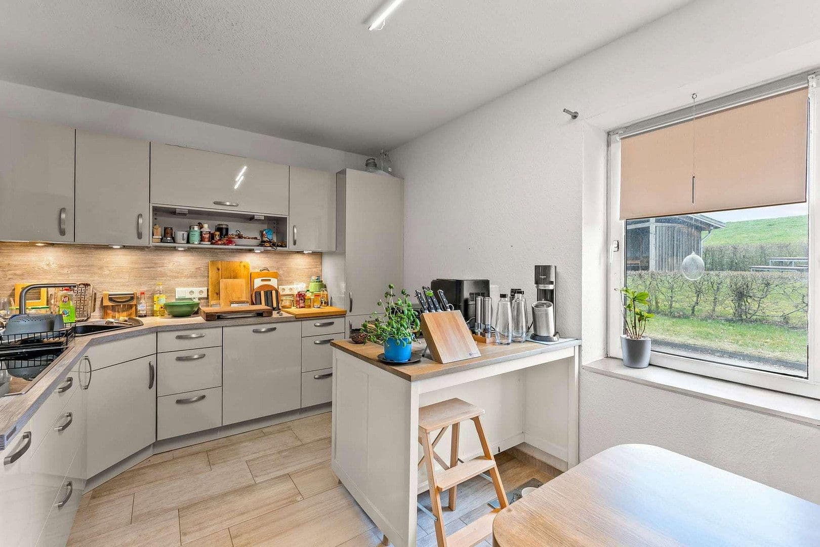 3 bedroom flat to rent, 128 m², Deichstraße 122a, Berne, Lower Saxony 3 bedroom flat to rent, 128 m², Deichstraße 122a, Berne, Lower Saxony