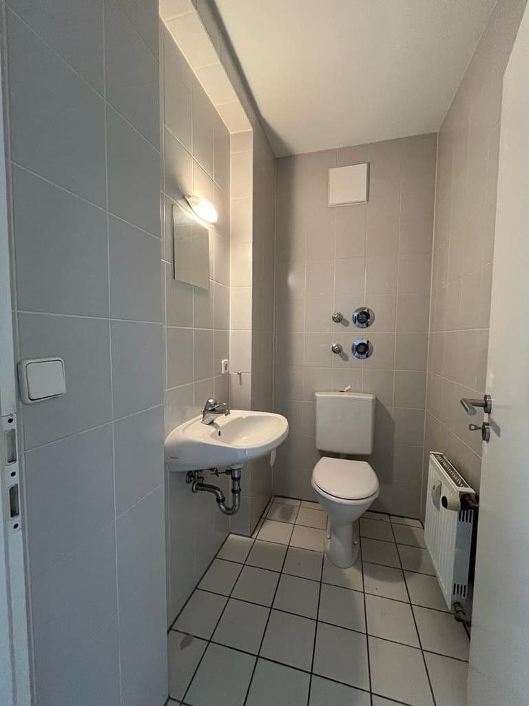 2 bedroom with open-plan kitchen flat to rent, 115 m², Karlstein am Main, Bavaria 2 bedroom with open-plan kitchen flat to rent, 115 m², Karlstein am Main, Bavaria