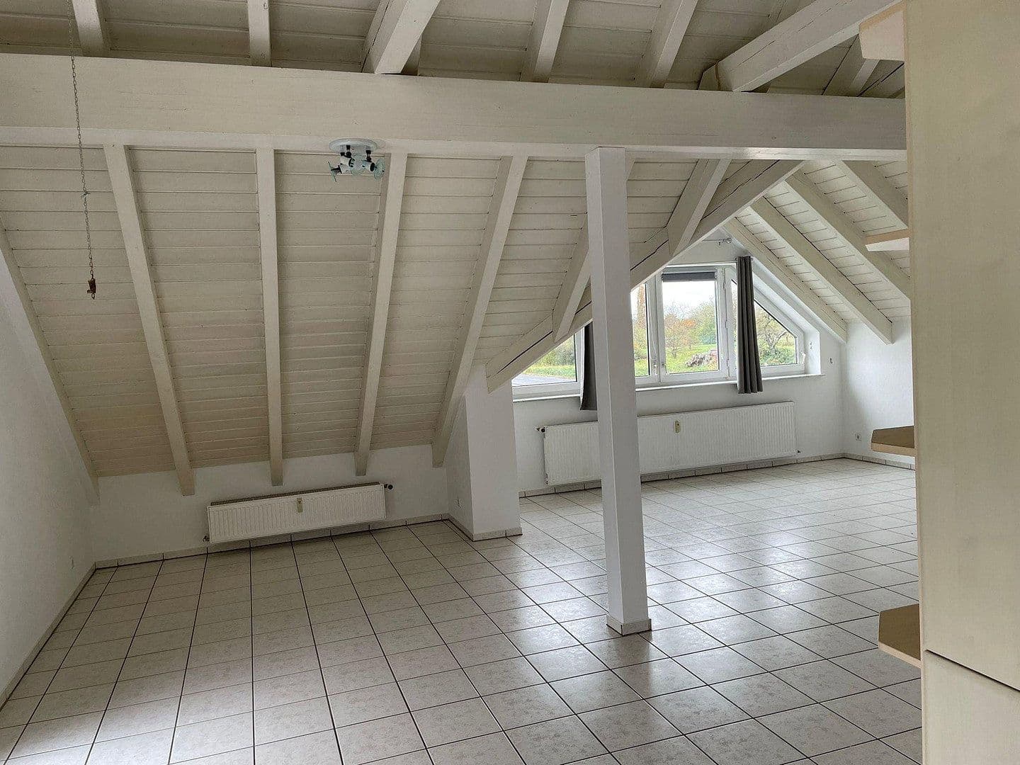 2 bedroom with open-plan kitchen flat to rent, 115 m², Karlstein am Main, Bavaria 2 bedroom with open-plan kitchen flat to rent, 115 m², Karlstein am Main, Bavaria