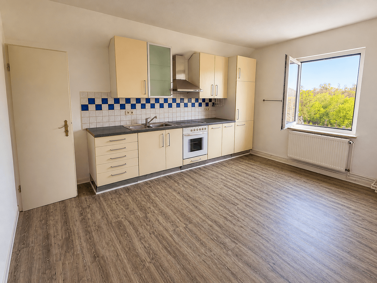 1 bedroom with open-plan kitchen flat to rent, 69 m², Kiel, Schleswig-Holstein 1 bedroom with open-plan kitchen flat to rent, 69 m², Kiel, Schleswig-Holstein
