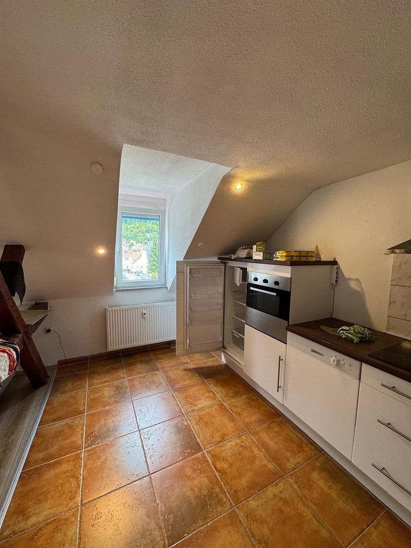 1 bedroom with open-plan kitchen flat to rent, 50 m², Bad Urach, Baden-Württemberg 1 bedroom with open-plan kitchen flat to rent, 50 m², Bad Urach, Baden-Württemberg