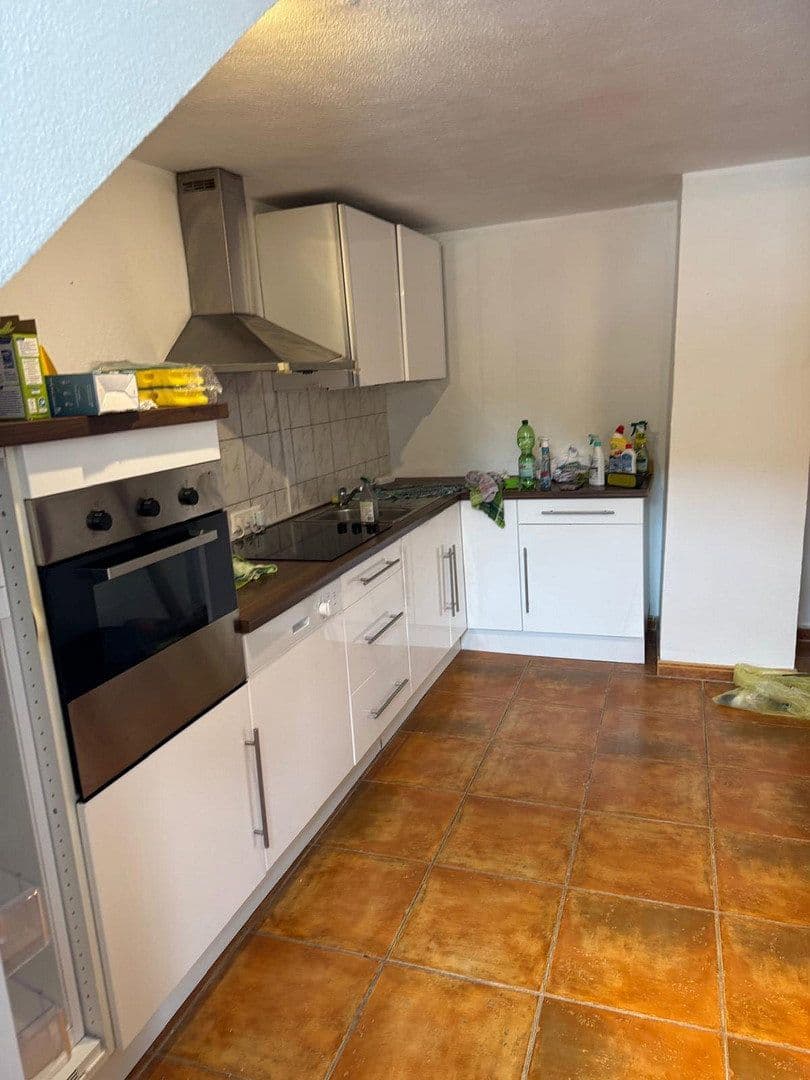 1 bedroom with open-plan kitchen flat to rent, 50 m², Bad Urach, Baden-Württemberg 1 bedroom with open-plan kitchen flat to rent, 50 m², Bad Urach, Baden-Württemberg
