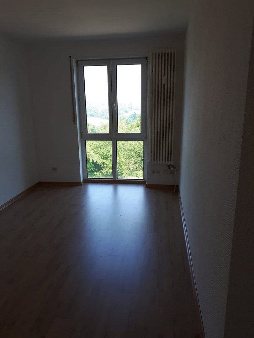 3 bedroom flat to rent, 102 m², Hattingerstr. 574, Bochum, North Rhine-Westphalia 3 bedroom flat to rent, 102 m², Hattingerstr. 574, Bochum, North Rhine-Westphalia