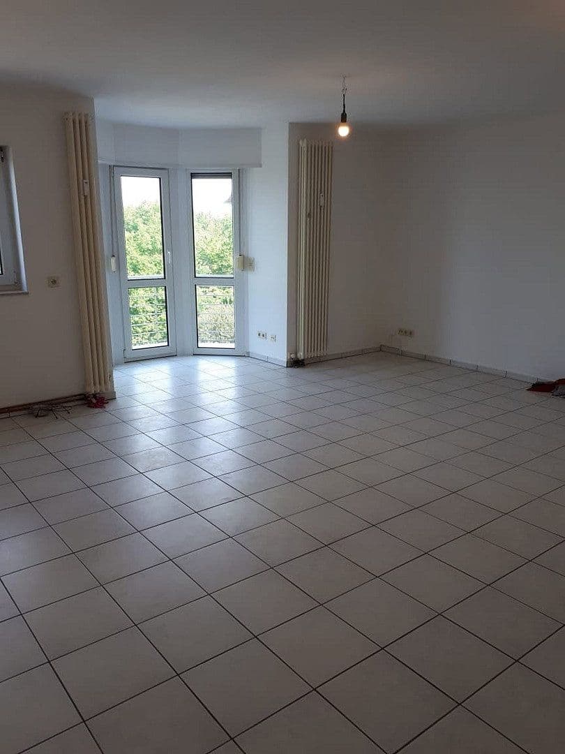 3 bedroom flat to rent, 102 m², Hattingerstr. 574, Bochum, North Rhine-Westphalia 3 bedroom flat to rent, 102 m², Hattingerstr. 574, Bochum, North Rhine-Westphalia