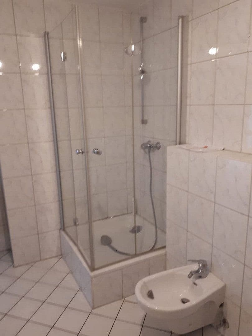 3 bedroom flat to rent, 102 m², Hattingerstr. 574, Bochum, North Rhine-Westphalia 3 bedroom flat to rent, 102 m², Hattingerstr. 574, Bochum, North Rhine-Westphalia