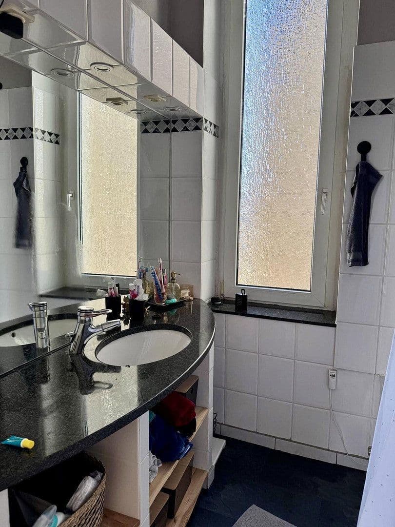 4 bedroom flat to rent, 100 m², Stieglitzstr., Wuppertal, North Rhine-Westphalia 4 bedroom flat to rent, 100 m², Stieglitzstr., Wuppertal, North Rhine-Westphalia
