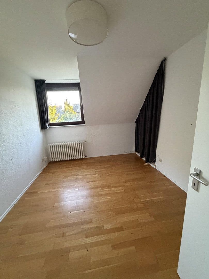 house for sale, 337 m², An der Lilie 33, Ratingen, North Rhine-Westphalia house for sale, 337 m², An der Lilie 33, Ratingen, North Rhine-Westphalia