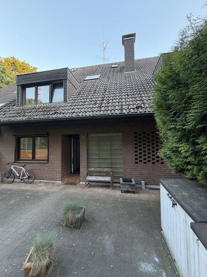 house for sale, 337 m², An der Lilie 33, Ratingen, North Rhine-Westphalia house for sale, 337 m², An der Lilie 33, Ratingen, North Rhine-Westphalia