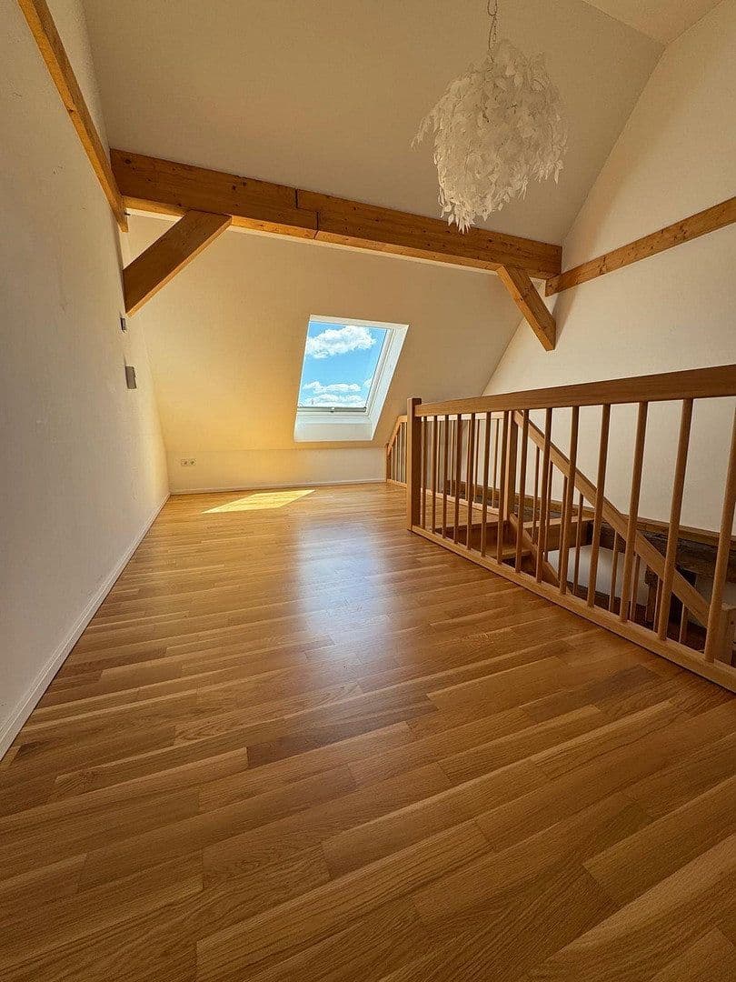 4 bedroom flat to rent, 81 m², Chemnitz, Saxony 4 bedroom flat to rent, 81 m², Chemnitz, Saxony