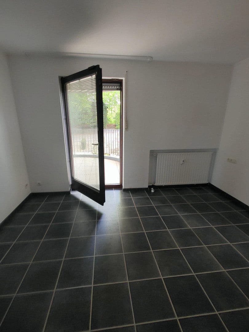 2 bedroom flat to rent, 54 m², Deichstraße 97, Gelsenkirchen, North Rhine-Westphalia 2 bedroom flat to rent, 54 m², Deichstraße 97, Gelsenkirchen, North Rhine-Westphalia