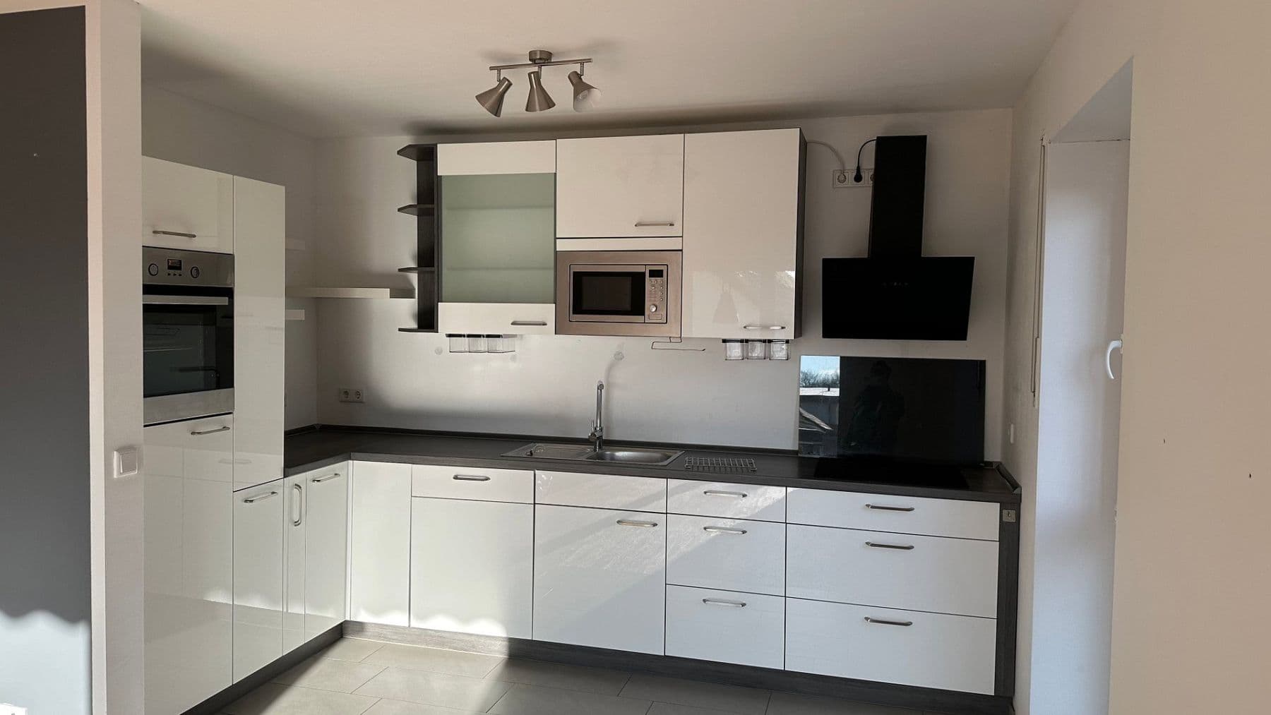 2 bedroom with open-plan kitchen flat to rent, 116 m², Ahlen, North Rhine-Westphalia 2 bedroom with open-plan kitchen flat to rent, 116 m², Ahlen, North Rhine-Westphalia