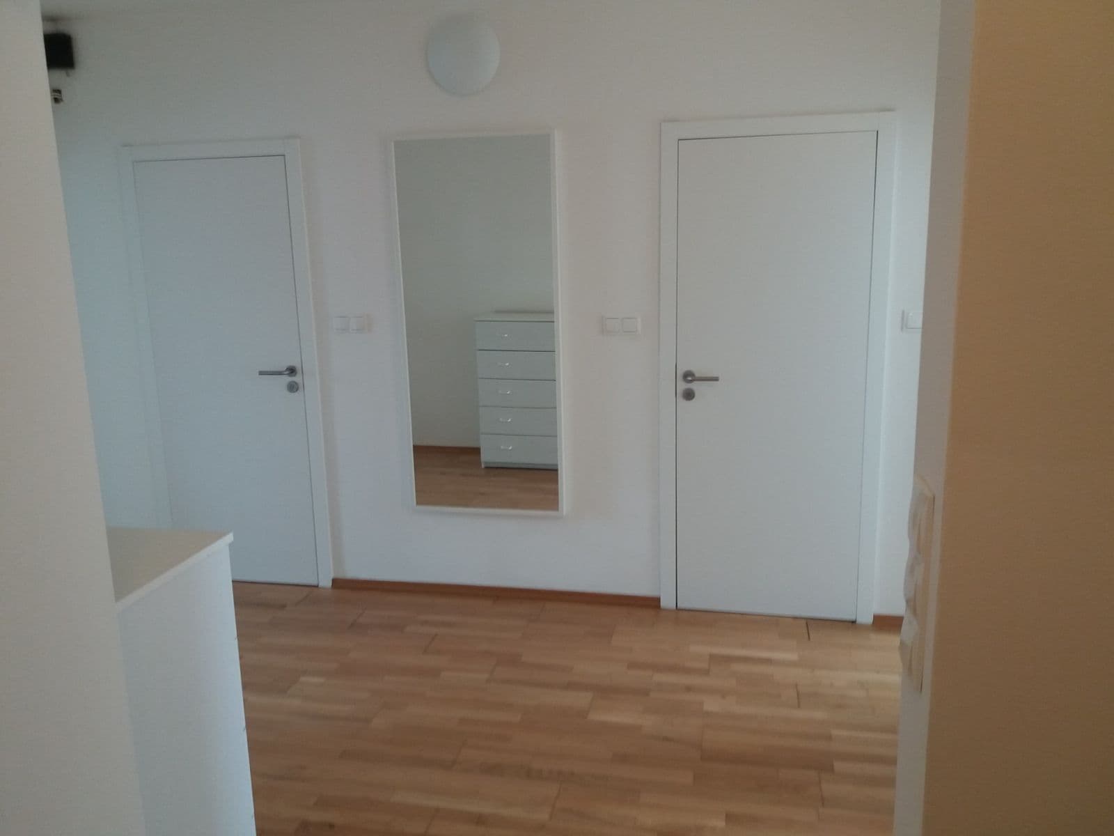 3 bedroom with open-plan kitchen flat to rent, 72 m², Božetická, Prague, Prague 3 bedroom with open-plan kitchen flat to rent, 72 m², Božetická, Prague, Prague