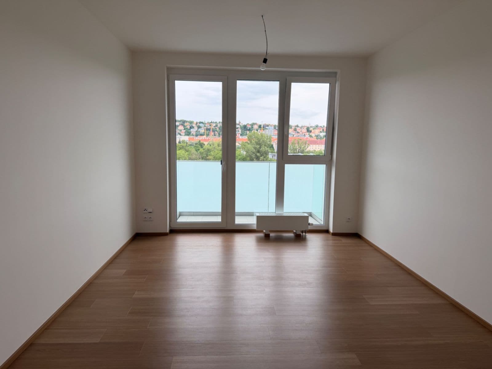 1 bedroom with open-plan kitchen flat to rent, 45 m², Pod Harfou, Prague, Prague 1 bedroom with open-plan kitchen flat to rent, 45 m², Pod Harfou, Prague, Prague