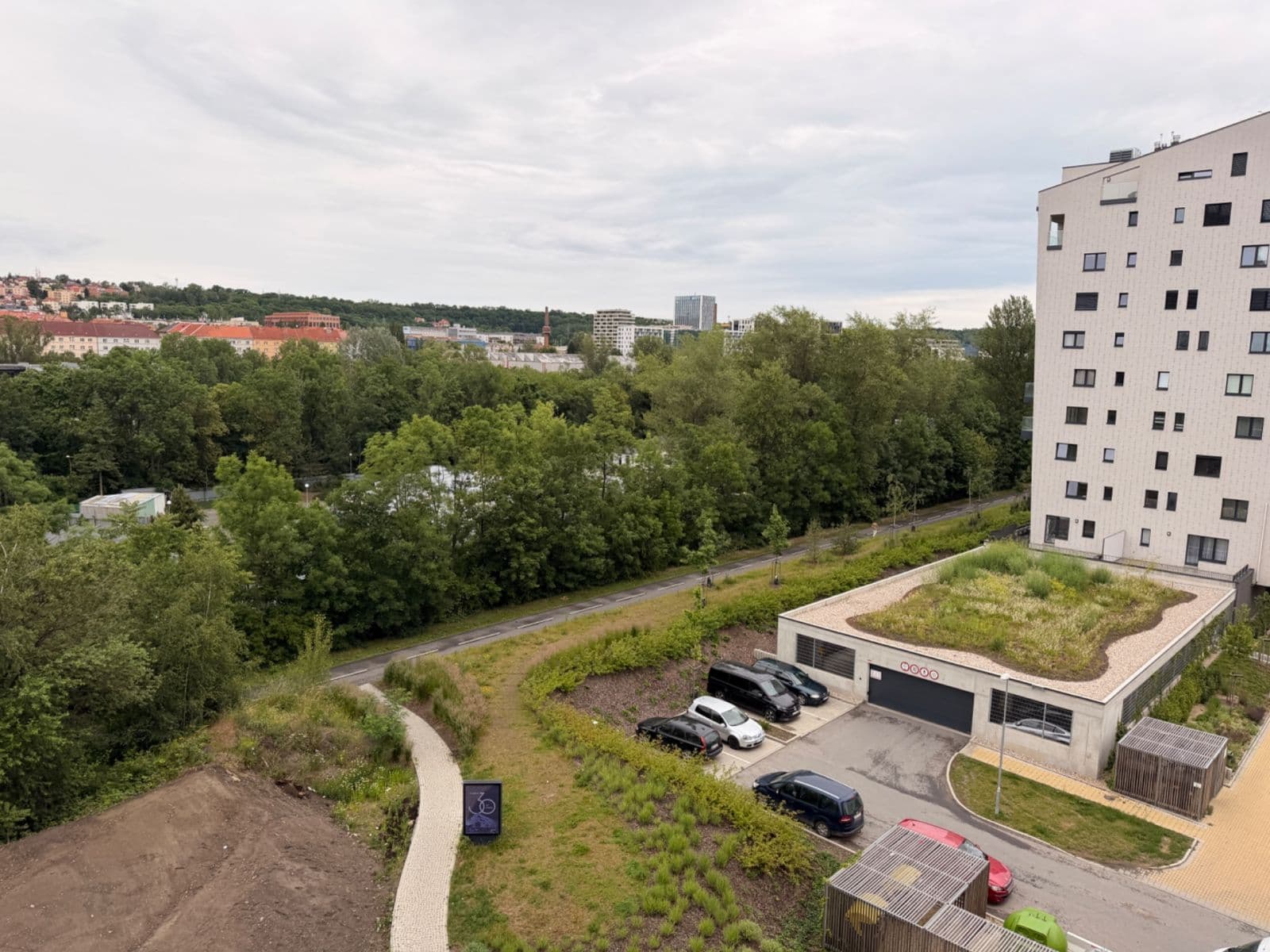 1 bedroom with open-plan kitchen flat to rent, 45 m², Pod Harfou, Prague, Prague 1 bedroom with open-plan kitchen flat to rent, 45 m², Pod Harfou, Prague, Prague