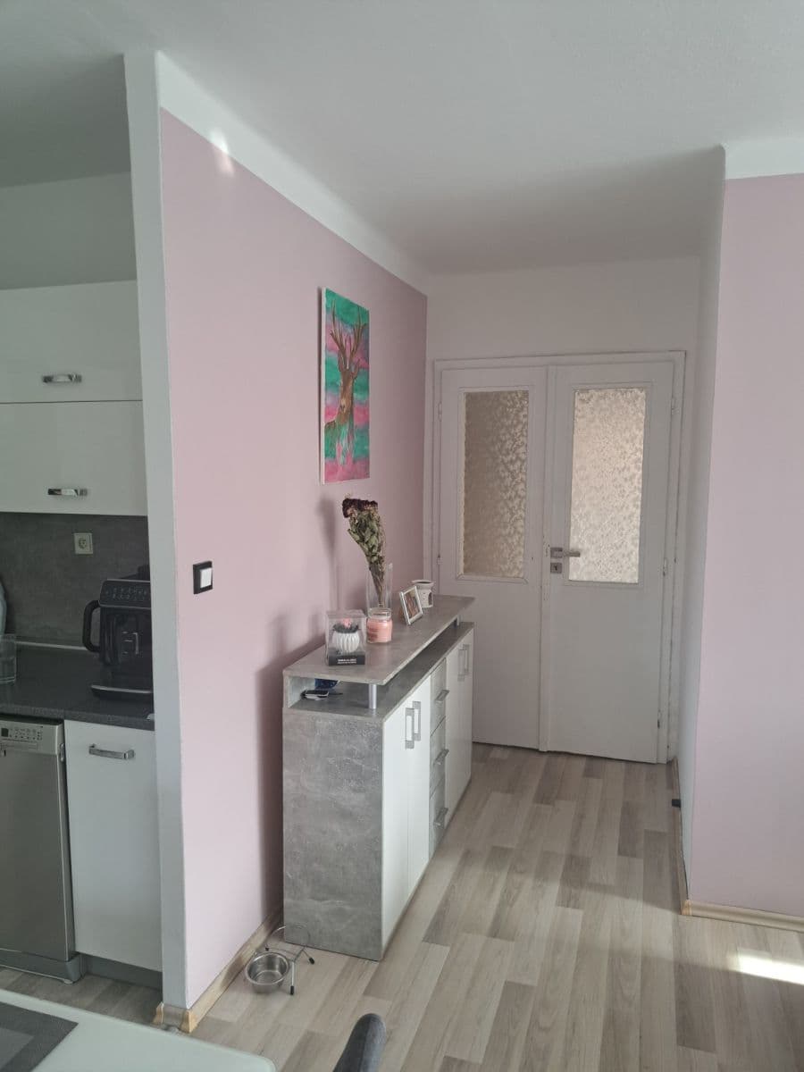 2 bedroom with open-plan kitchen flat for sale, 64 m², Průběžná, Ostrava, Moravskoslezský Region 2 bedroom with open-plan kitchen flat for sale, 64 m², Průběžná, Ostrava, Moravskoslezský Region