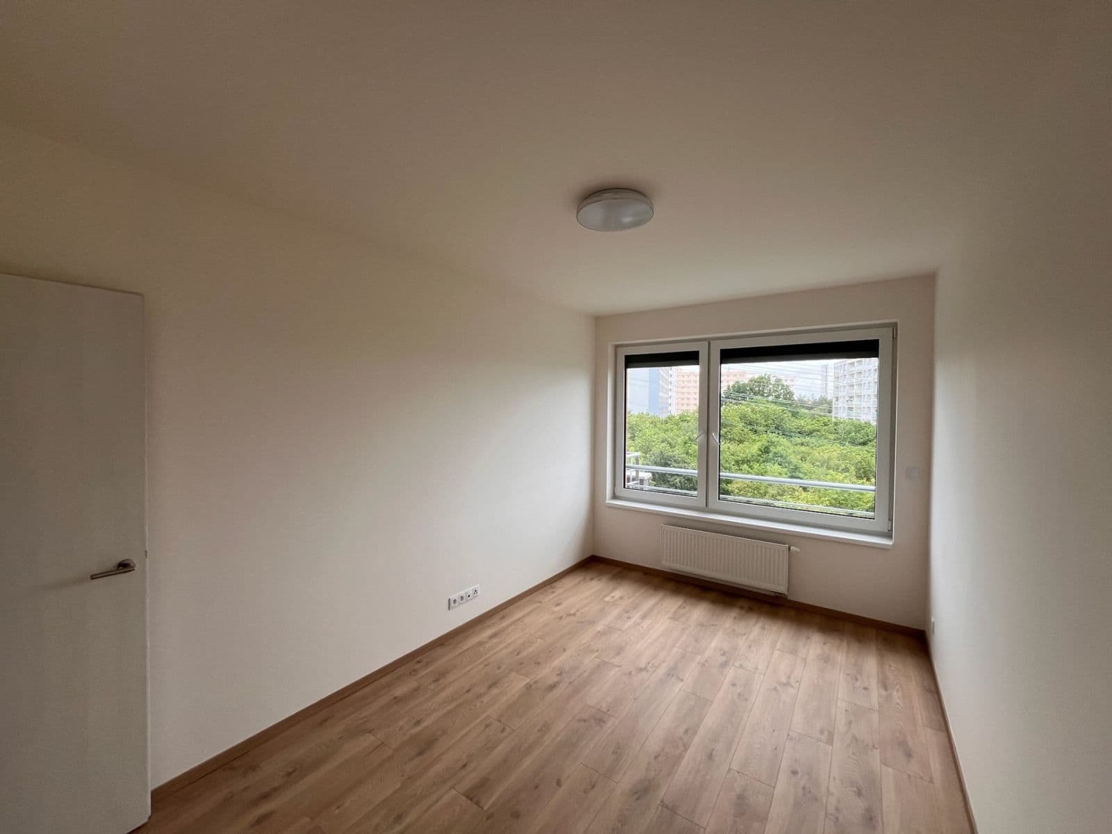 1 bedroom with open-plan kitchen flat to rent, 59 m², Drahňovická, Prague, Prague 1 bedroom with open-plan kitchen flat to rent, 59 m², Drahňovická, Prague, Prague