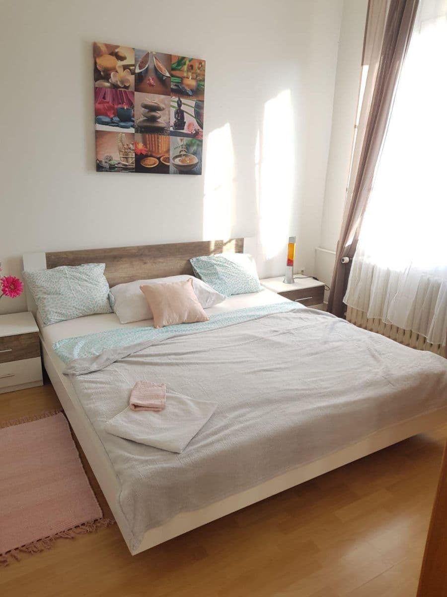 2 bedroom flat to rent, 95 m², U Waltrovky, Prague, Prague 2 bedroom flat to rent, 95 m², U Waltrovky, Prague, Prague