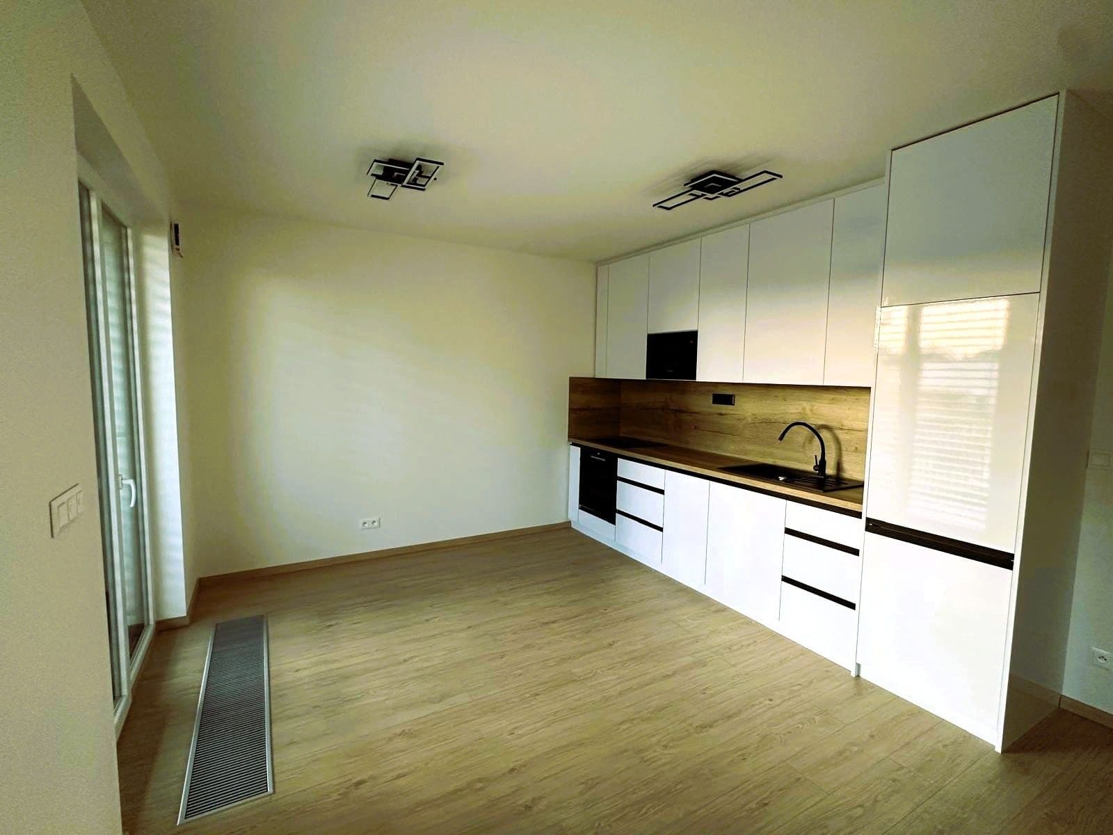 1 bedroom with open-plan kitchen flat to rent, 43 m², Haenkeho, Prague, Prague 1 bedroom with open-plan kitchen flat to rent, 43 m², Haenkeho, Prague, Prague