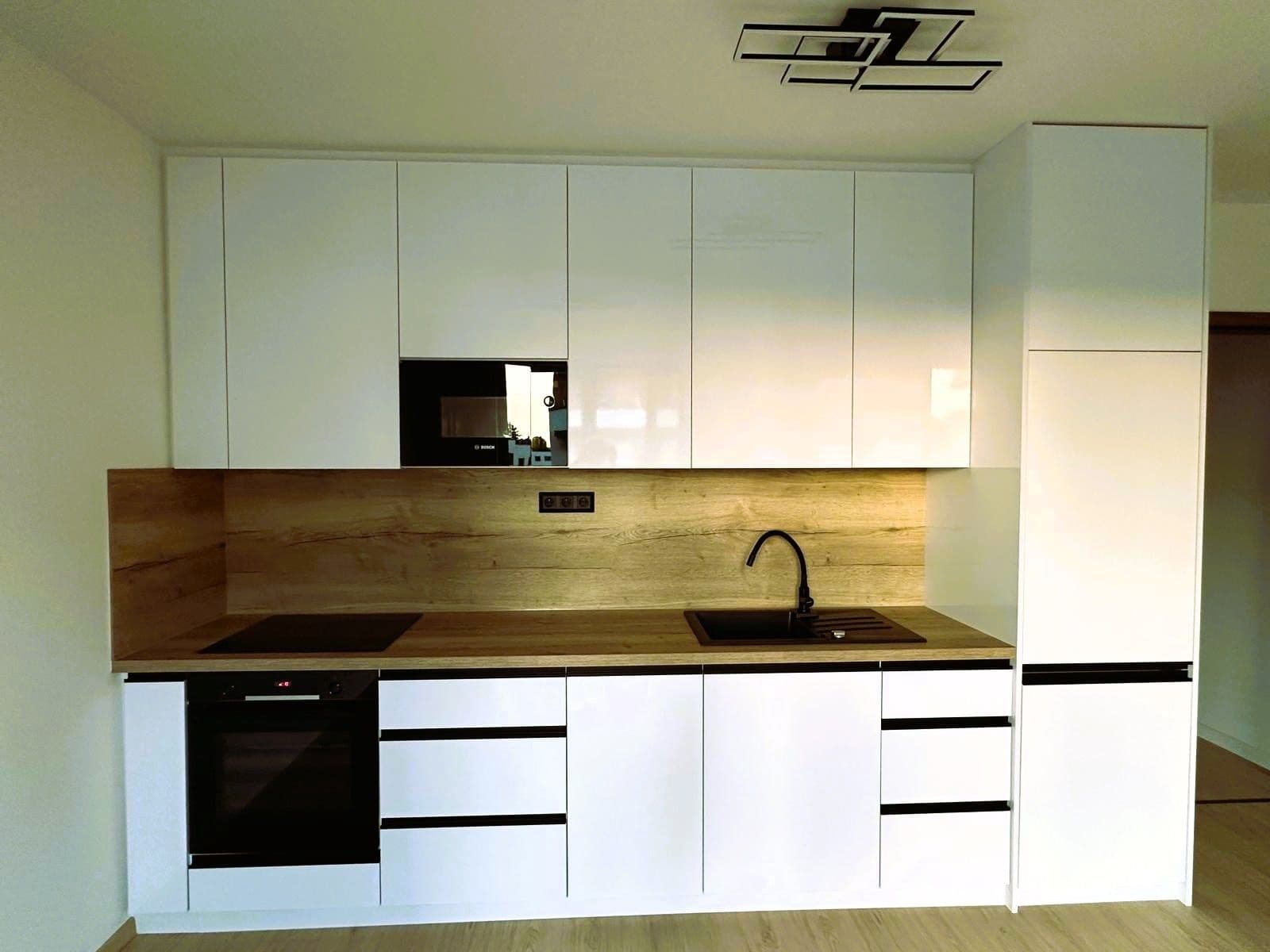 1 bedroom with open-plan kitchen flat to rent, 43 m², Haenkeho, Prague, Prague 1 bedroom with open-plan kitchen flat to rent, 43 m², Haenkeho, Prague, Prague