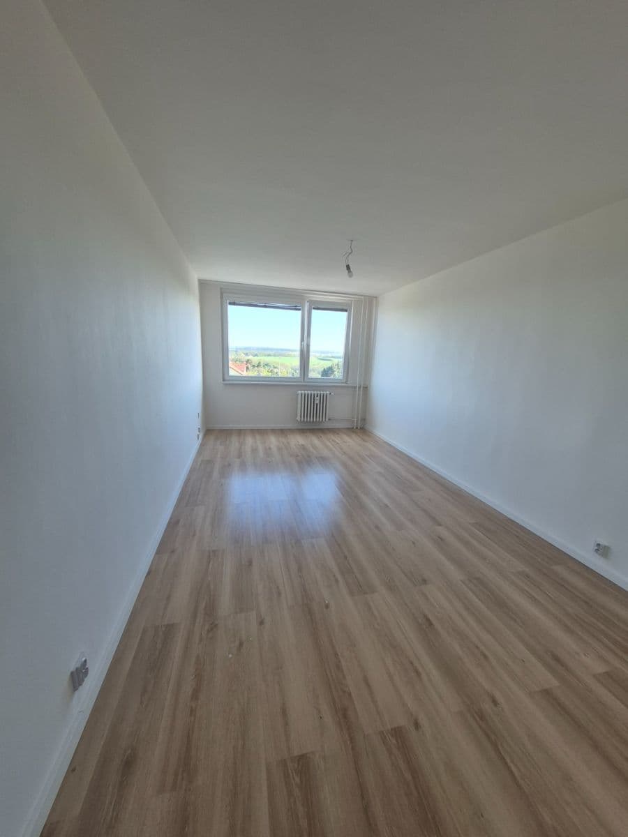 1 bedroom with open-plan kitchen flat to rent, 46 m², Milánská, Prague, Prague 1 bedroom with open-plan kitchen flat to rent, 46 m², Milánská, Prague, Prague