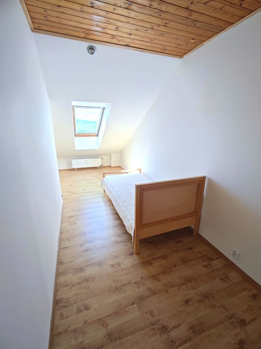 4 bedroom with open-plan kitchen flat to rent, 146 m², Sulova, Prague, Prague 4 bedroom with open-plan kitchen flat to rent, 146 m², Sulova, Prague, Prague