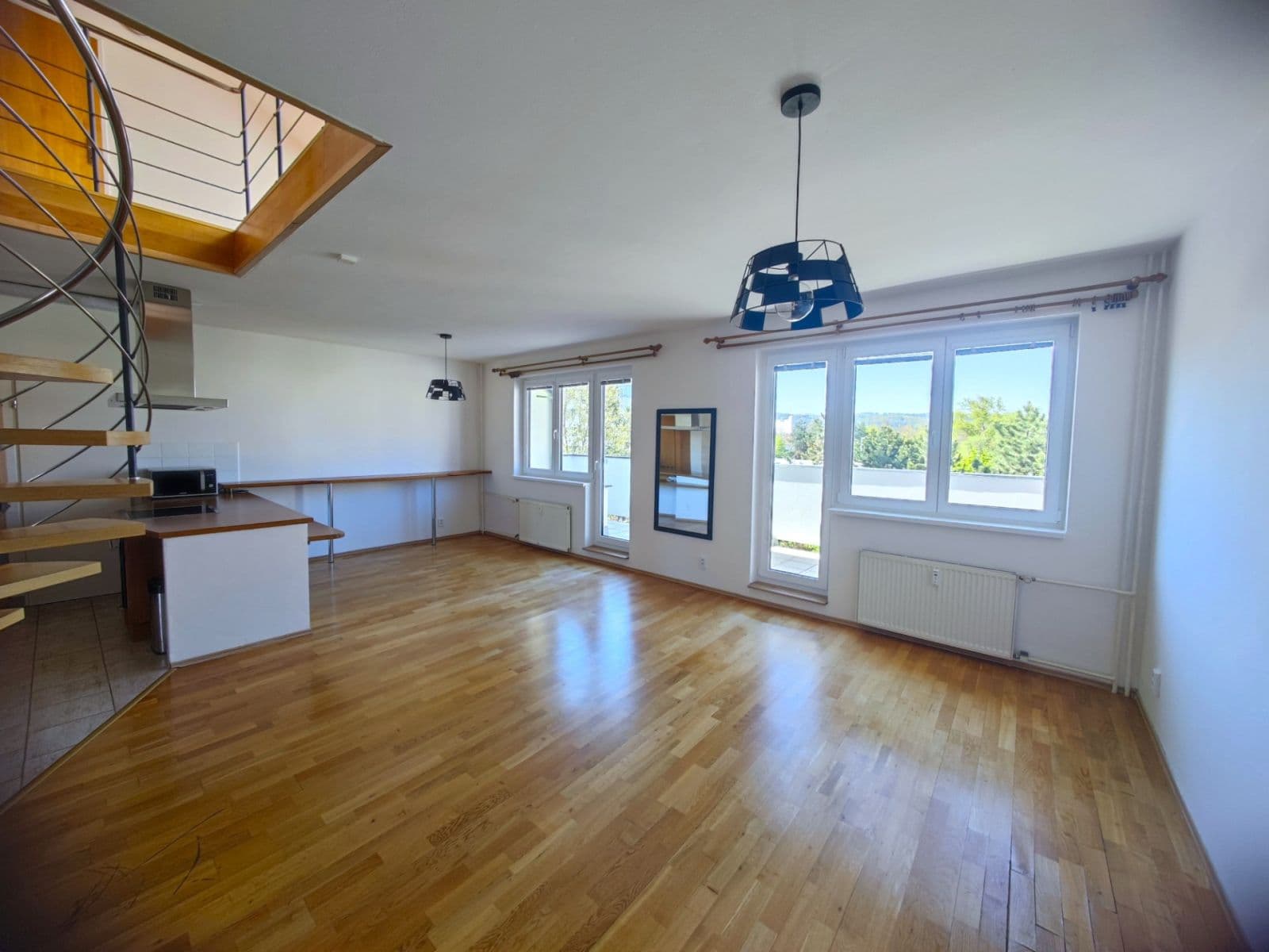 4 bedroom with open-plan kitchen flat to rent, 146 m², Sulova, Prague, Prague 4 bedroom with open-plan kitchen flat to rent, 146 m², Sulova, Prague, Prague