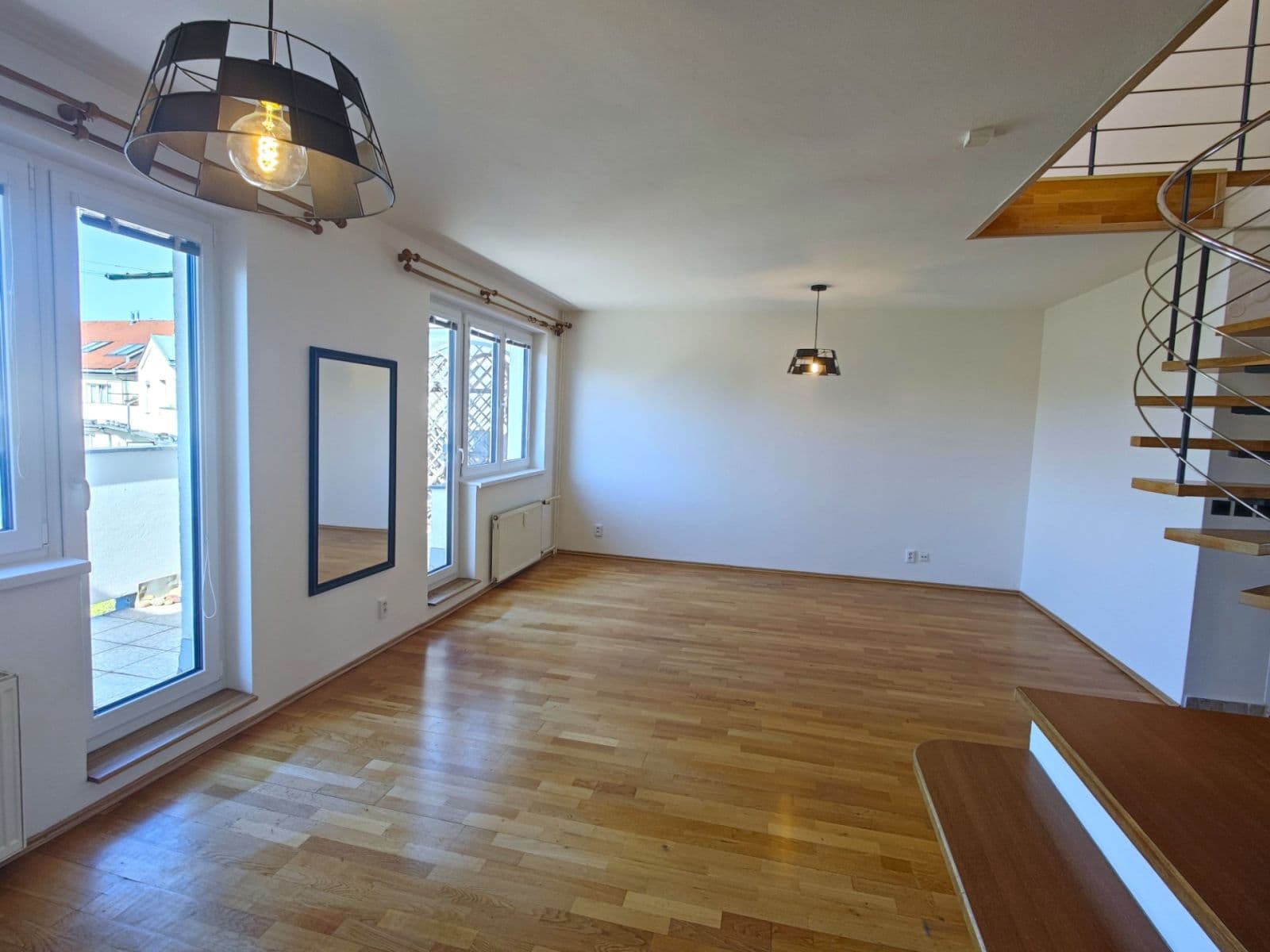 4 bedroom with open-plan kitchen flat to rent, 146 m², Sulova, Prague, Prague 4 bedroom with open-plan kitchen flat to rent, 146 m², Sulova, Prague, Prague