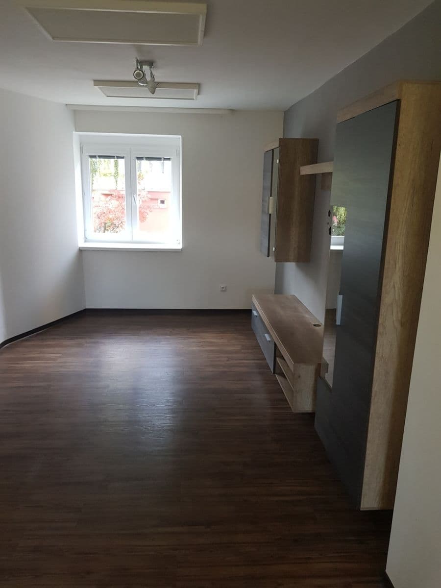 1 bedroom with open-plan kitchen flat for sale, 53 m², Družstevní, Pohořelice, Jihomoravský Region 1 bedroom with open-plan kitchen flat for sale, 53 m², Družstevní, Pohořelice, Jihomoravský Region