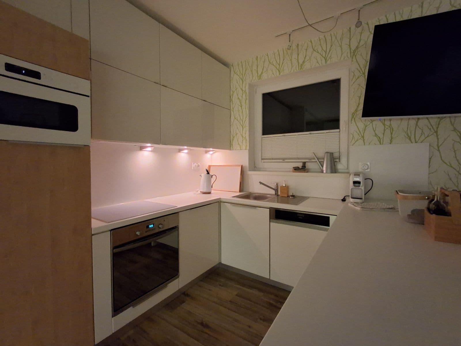 1 bedroom with open-plan kitchen flat to rent, 56 m², Leskauerova, Brno, Jihomoravský Region 1 bedroom with open-plan kitchen flat to rent, 56 m², Leskauerova, Brno, Jihomoravský Region
