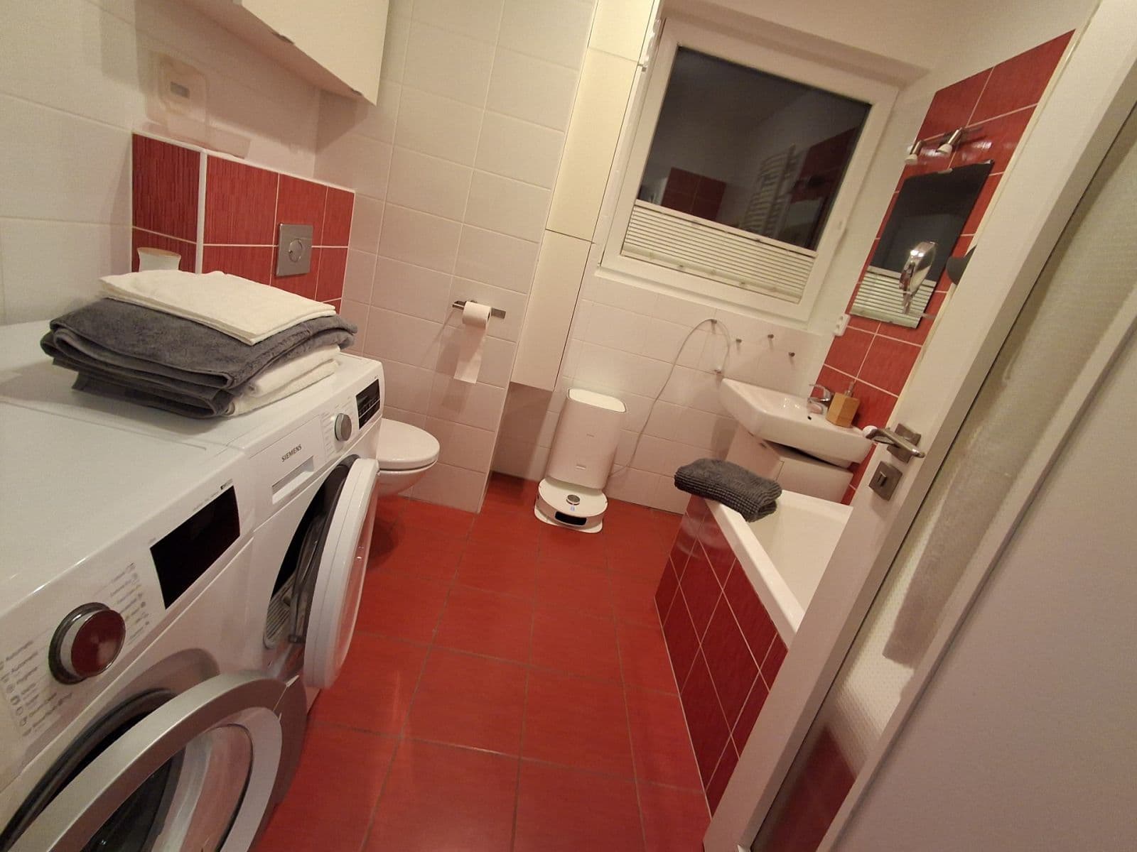 1 bedroom with open-plan kitchen flat to rent, 56 m², Leskauerova, Brno, Jihomoravský Region 1 bedroom with open-plan kitchen flat to rent, 56 m², Leskauerova, Brno, Jihomoravský Region