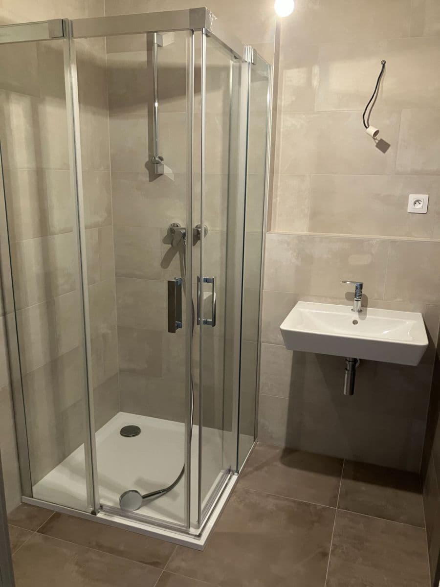 1 bedroom with open-plan kitchen flat to rent, 40 m², Arnošta Valenty, Prague, Prague 1 bedroom with open-plan kitchen flat to rent, 40 m², Arnošta Valenty, Prague, Prague