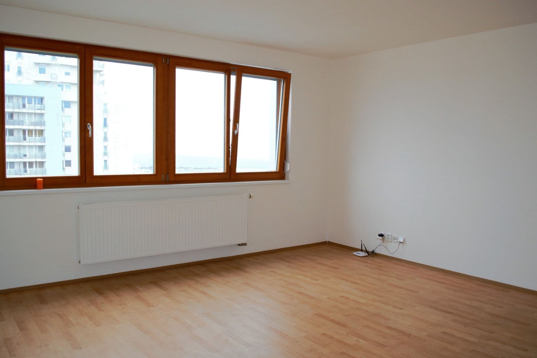 Studio flat to rent, 35 m², Sluneční náměstí, Prague, Prague Studio flat to rent, 35 m², Sluneční náměstí, Prague, Prague