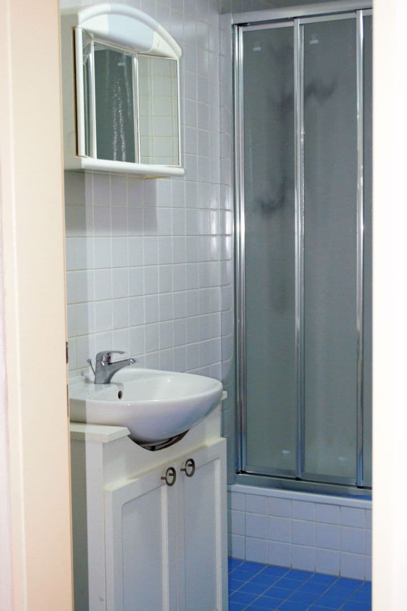 Studio flat to rent, 35 m², Sluneční náměstí, Prague, Prague Studio flat to rent, 35 m², Sluneční náměstí, Prague, Prague