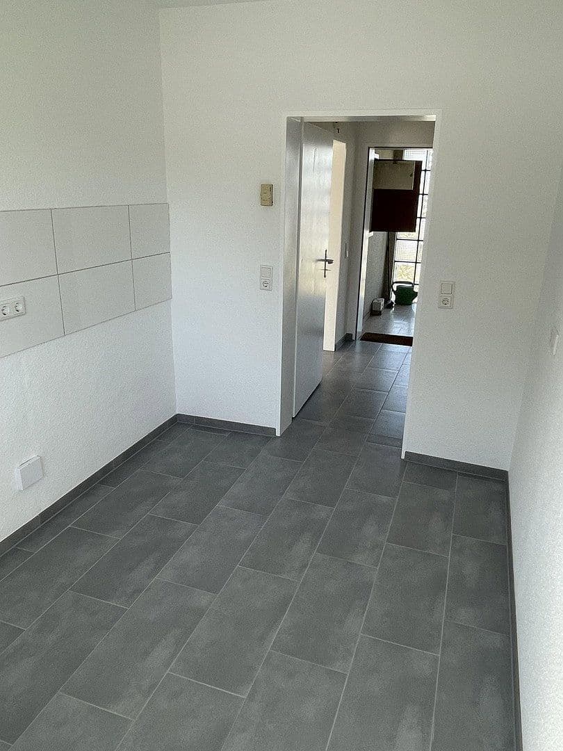 4 bedroom flat to rent, 86 m², Birkenweg 1, Hückeswagen, North Rhine-Westphalia 4 bedroom flat to rent, 86 m², Birkenweg 1, Hückeswagen, North Rhine-Westphalia