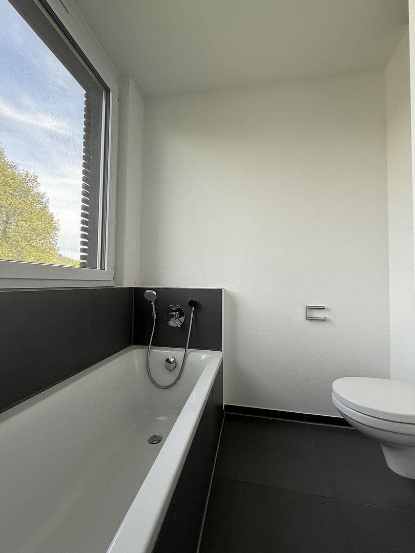 2 bedroom with open-plan kitchen flat for sale, 100 m², Metzingen, Baden-Württemberg 2 bedroom with open-plan kitchen flat for sale, 100 m², Metzingen, Baden-Württemberg