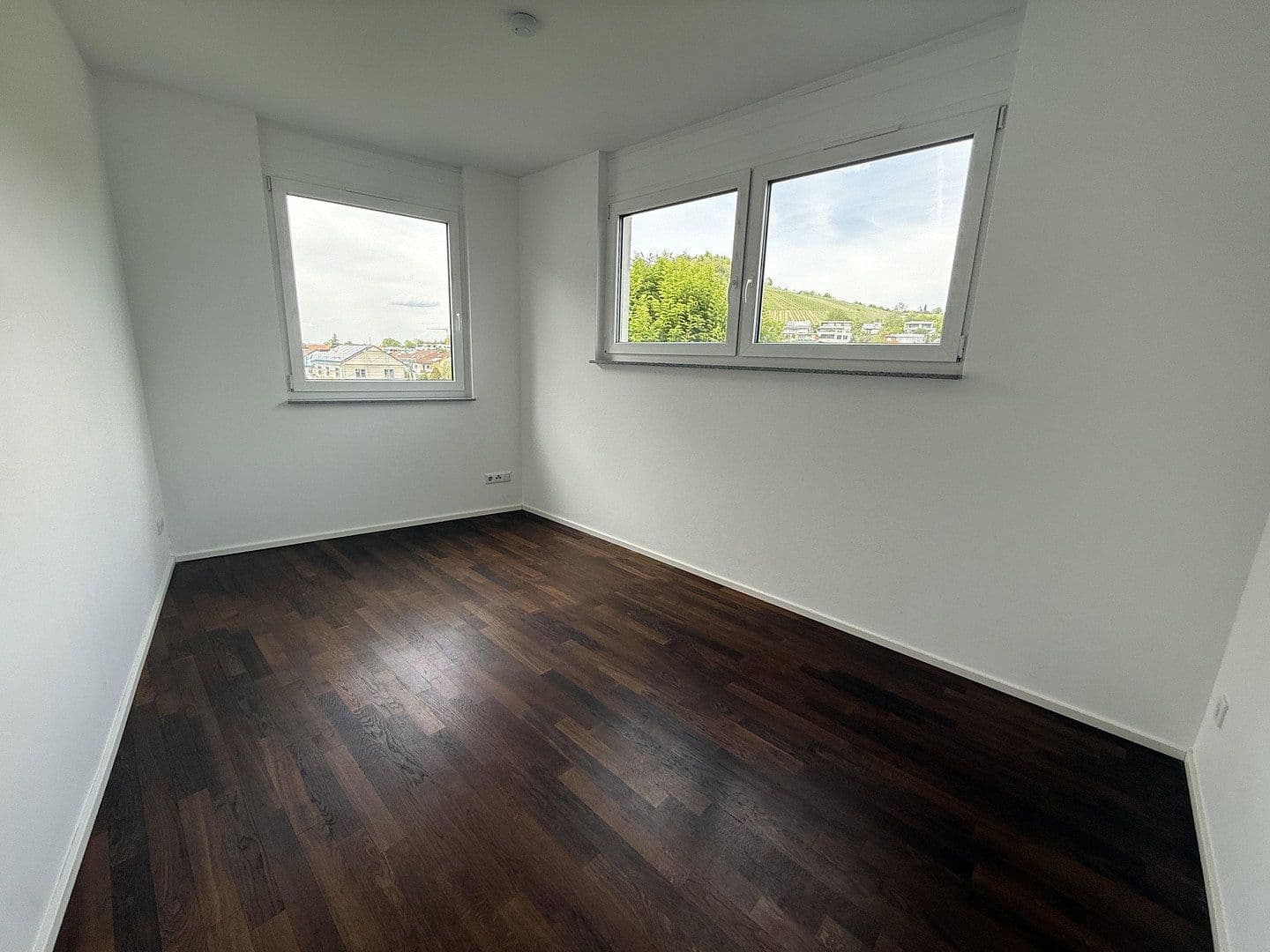 2 bedroom with open-plan kitchen flat for sale, 100 m², Metzingen, Baden-Württemberg 2 bedroom with open-plan kitchen flat for sale, 100 m², Metzingen, Baden-Württemberg