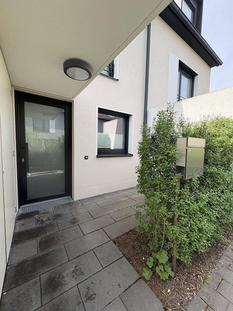 house for sale, 145 m², Helmut-Schmidt-Ring, Röthenbach an der Pegnitz, Bavaria house for sale, 145 m², Helmut-Schmidt-Ring, Röthenbach an der Pegnitz, Bavaria