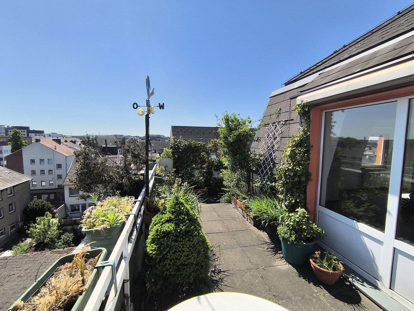 3 bedroom with open-plan kitchen flat for sale, 148 m², Roonstrasse 3, Dinslaken, North Rhine-Westphalia 3 bedroom with open-plan kitchen flat for sale, 148 m², Roonstrasse 3, Dinslaken, North Rhine-Westphalia