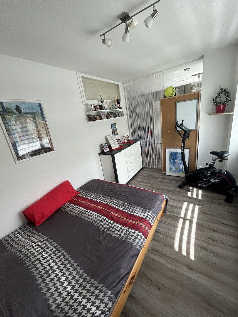 Studio flat for sale, 39 m², Nürtingen, Baden-Württemberg Studio flat for sale, 39 m², Nürtingen, Baden-Württemberg