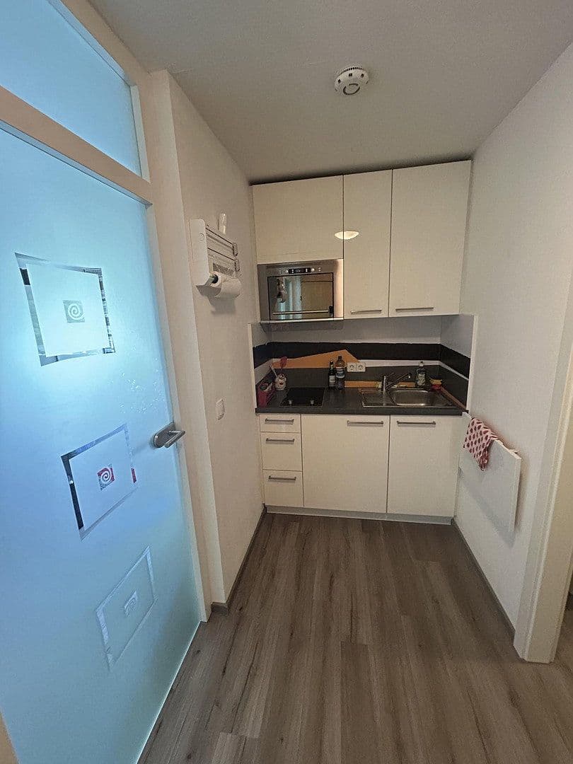 Studio flat for sale, 39 m², Nürtingen, Baden-Württemberg Studio flat for sale, 39 m², Nürtingen, Baden-Württemberg