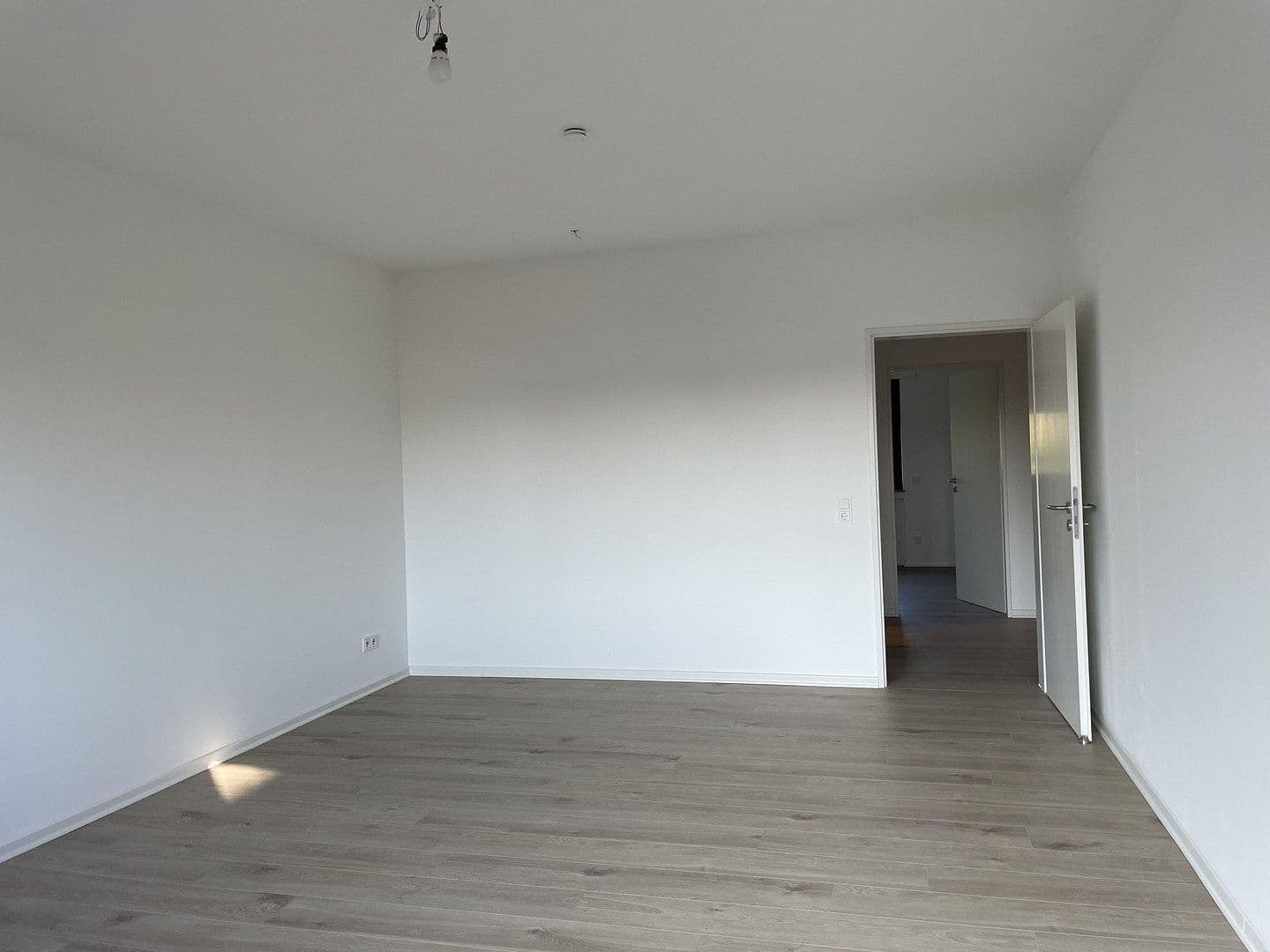 2 bedroom flat to rent, 57 m², Euskirchen, North Rhine-Westphalia 2 bedroom flat to rent, 57 m², Euskirchen, North Rhine-Westphalia