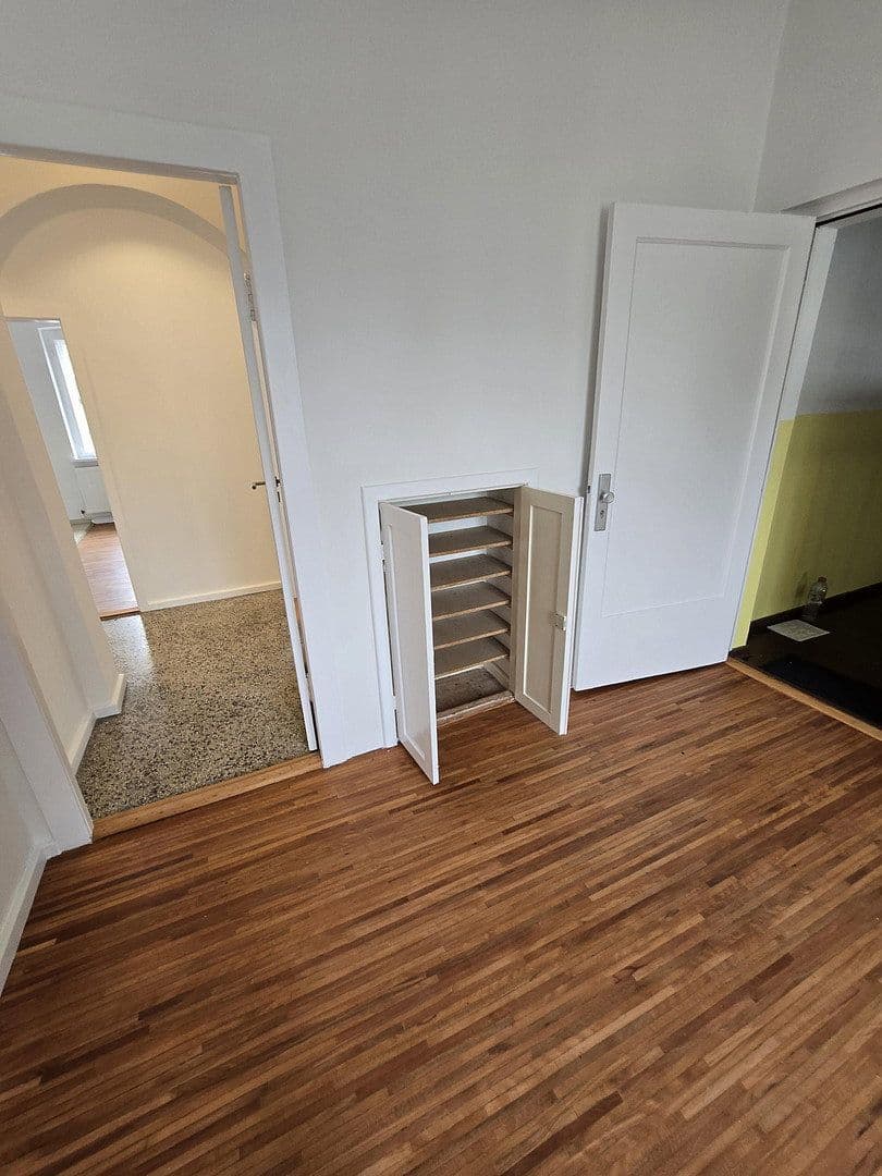 3 bedroom with open-plan kitchen flat to rent, 114 m², Gerhart-Hauptmann Straße 43/45, Teltow, Brandenburg 3 bedroom with open-plan kitchen flat to rent, 114 m², Gerhart-Hauptmann Straße 43/45, Teltow, Brandenburg