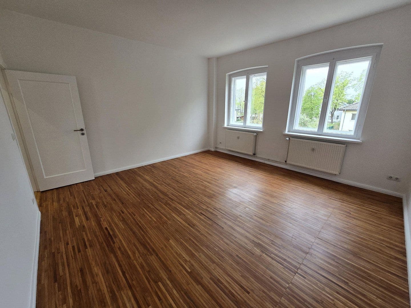 3 bedroom with open-plan kitchen flat to rent, 114 m², Gerhart-Hauptmann Straße 43/45, Teltow, Brandenburg 3 bedroom with open-plan kitchen flat to rent, 114 m², Gerhart-Hauptmann Straße 43/45, Teltow, Brandenburg