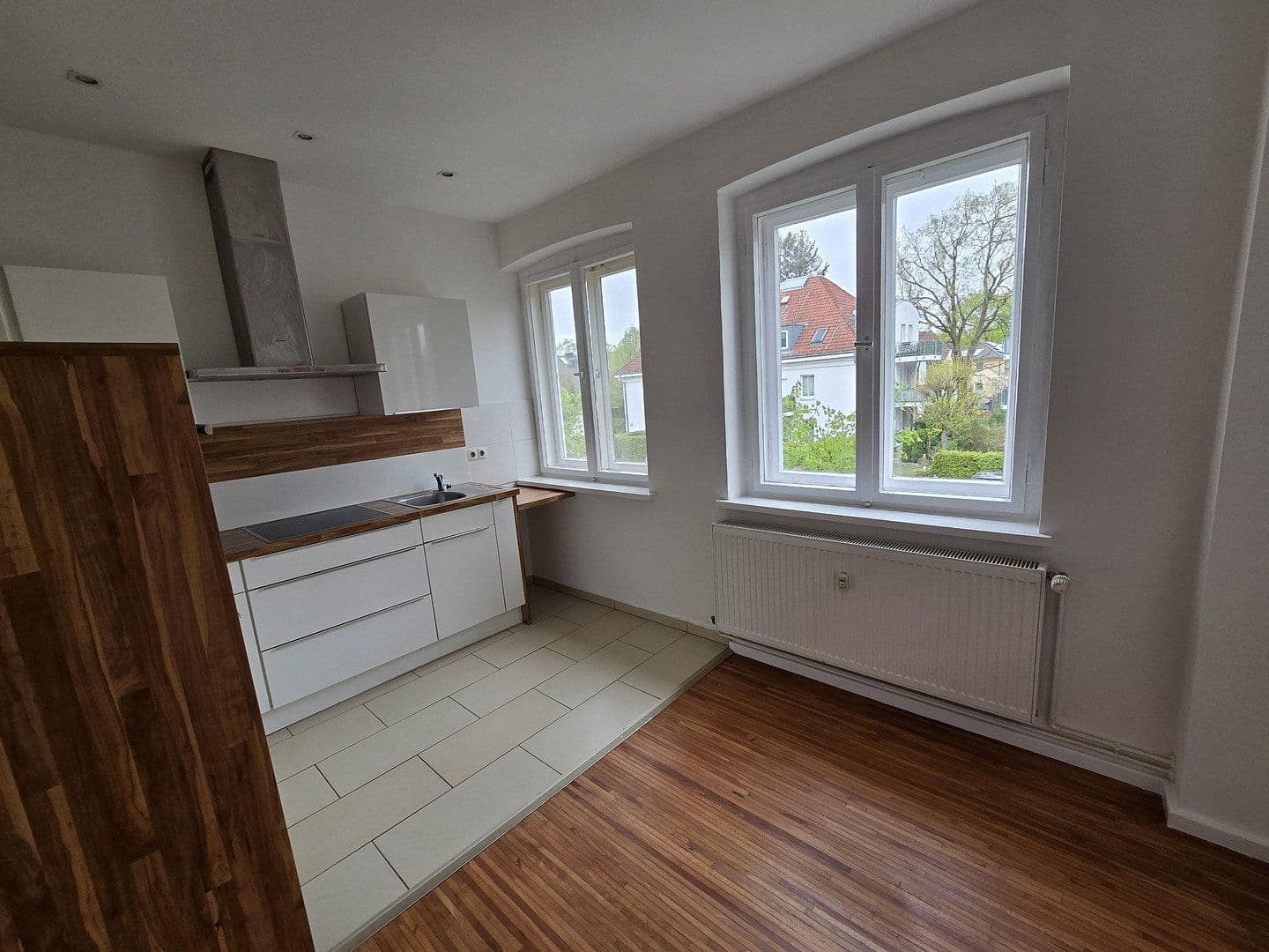 3 bedroom with open-plan kitchen flat to rent, 114 m², Gerhart-Hauptmann Straße 43/45, Teltow, Brandenburg 3 bedroom with open-plan kitchen flat to rent, 114 m², Gerhart-Hauptmann Straße 43/45, Teltow, Brandenburg