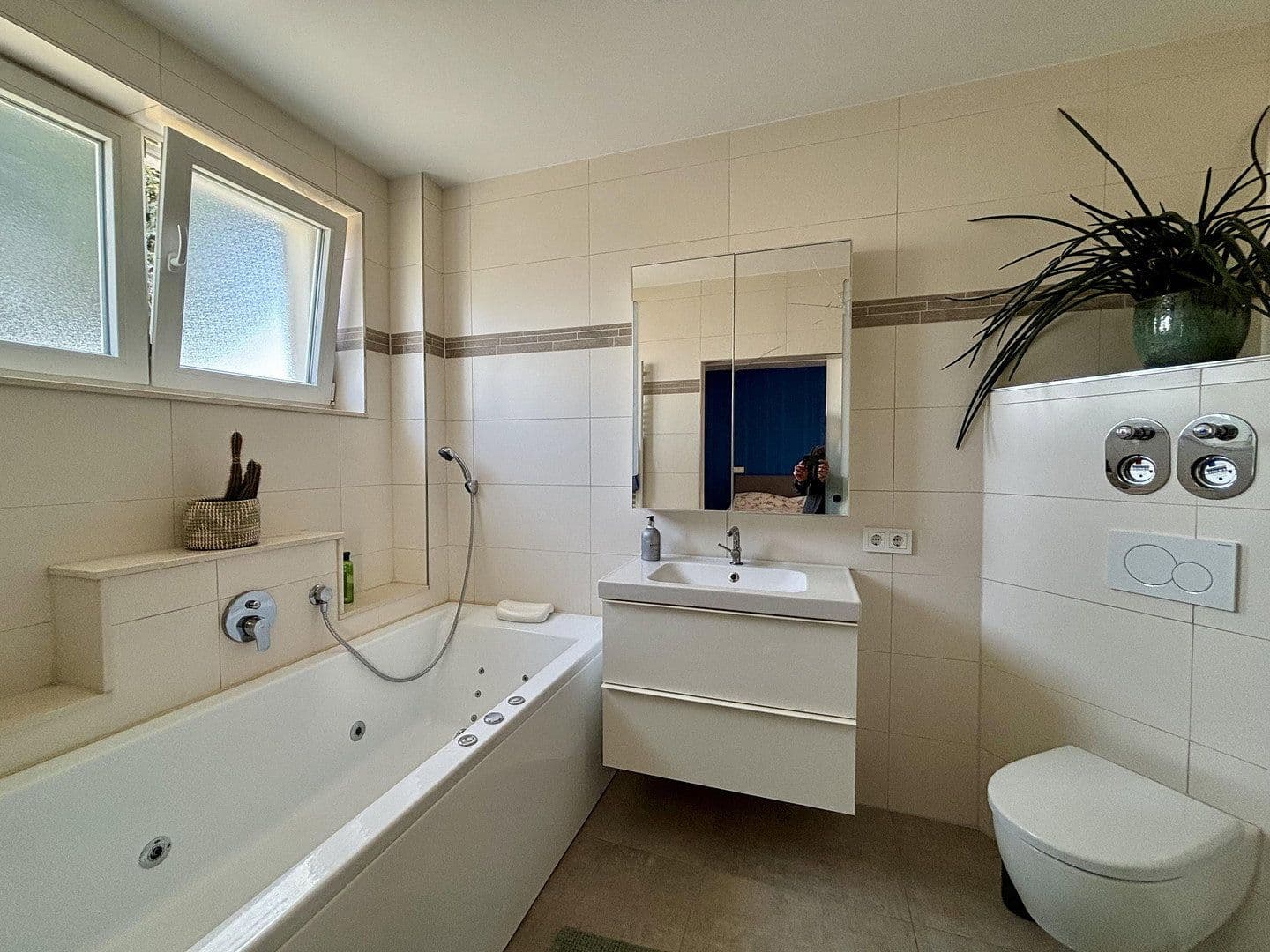 house for sale, 400 m², Heusenstamm, Hesse house for sale, 400 m², Heusenstamm, Hesse