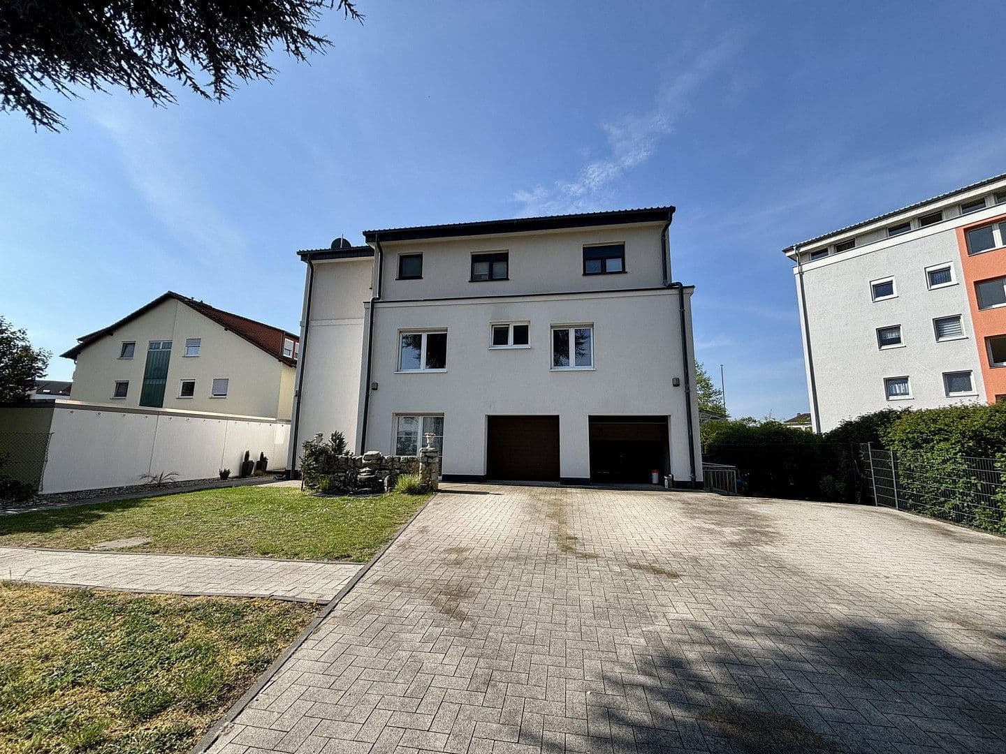 house for sale, 400 m², Heusenstamm, Hesse house for sale, 400 m², Heusenstamm, Hesse