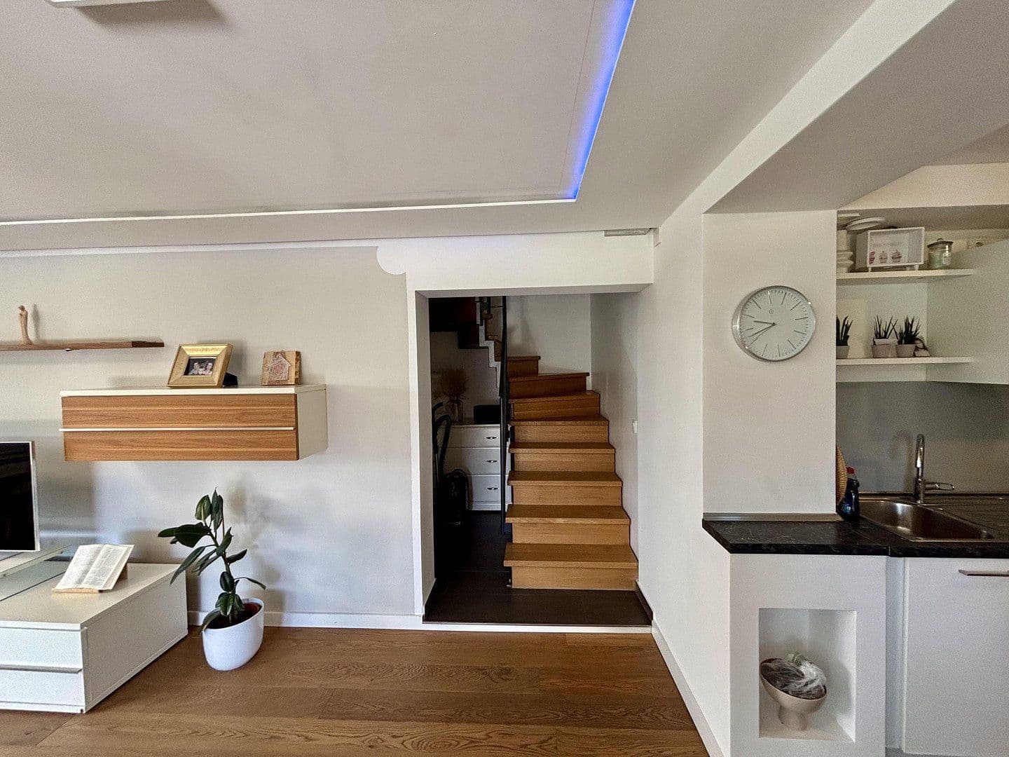 house for sale, 400 m², Heusenstamm, Hesse house for sale, 400 m², Heusenstamm, Hesse