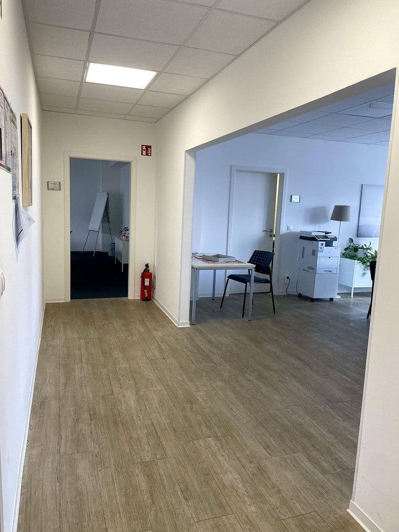 office to rent, 250 m², Sophienblatt 82-86, Kiel, Schleswig-Holstein office to rent, 250 m², Sophienblatt 82-86, Kiel, Schleswig-Holstein