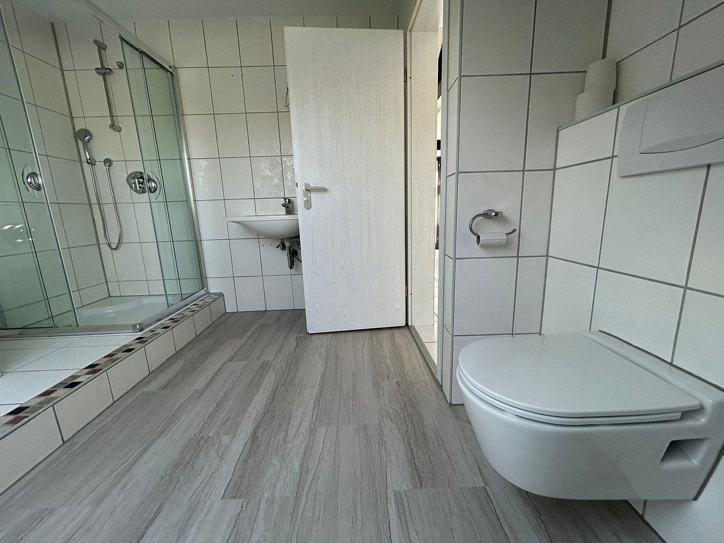 3 bedroom flat to rent, 74 m², Röngtenstr. 10, Karlsdorf-Neuthard, Baden-Württemberg 3 bedroom flat to rent, 74 m², Röngtenstr. 10, Karlsdorf-Neuthard, Baden-Württemberg