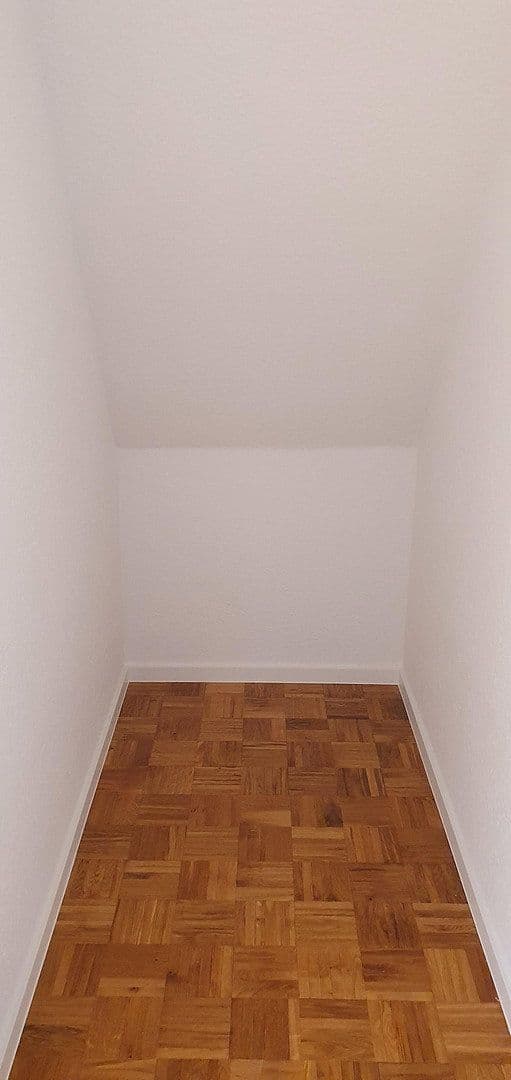 3 bedroom flat to rent, 58 m², Lobedanzgang 10, Schwerin, Mecklenburg-Vorpommern 3 bedroom flat to rent, 58 m², Lobedanzgang 10, Schwerin, Mecklenburg-Vorpommern